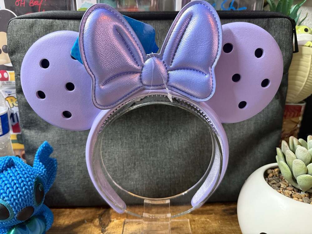 NWT Crocs Disney Minnie Mouse Ear Headband Purple
